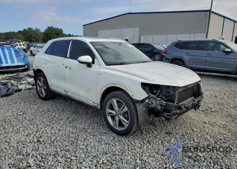 2020 Audi Q3 Premium S Line z USA, uszkodzony, nr VIN WA1DECF32L1058271